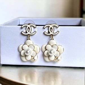 Chanel White & Gold Floral Pearl Dangle Earrings